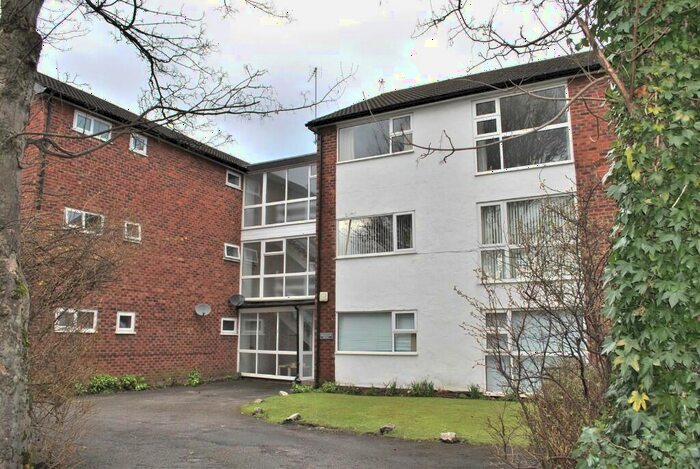 1 Bedroom Flat To Rent In Grosvenor Square, Sale, Greater Manchester, M33