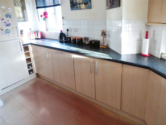 2 Bedroom Apartment For Sale In Silver Birch Way, Whiteley, Fareham, PO15