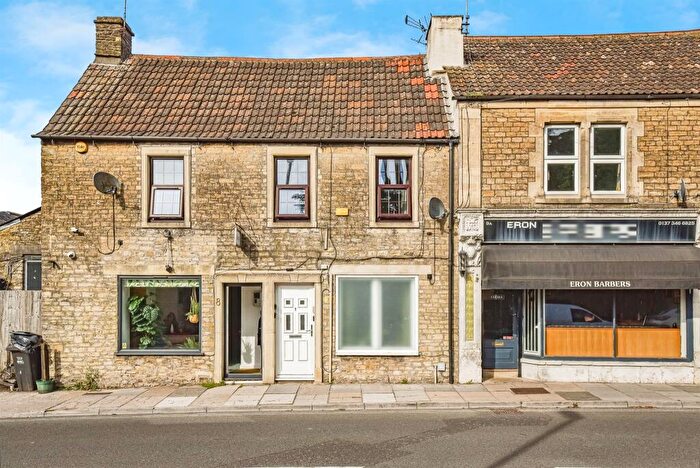 2 Bedroom Flat For Sale In Christchurch Street West, Frome, BA11