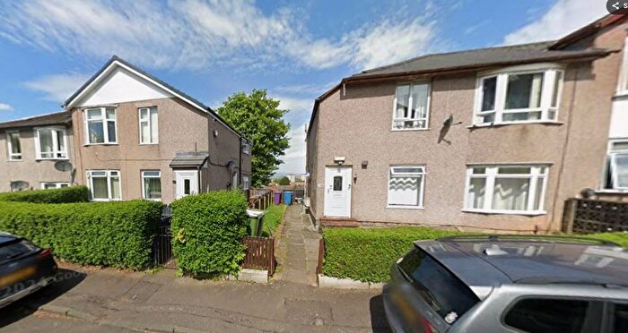 2 Bedroom Cottage To Rent In Montford Avenue, Glasgow, G44