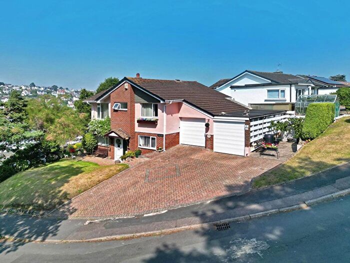 4 Bedroom Detached House For Sale In West Cliff Park Drive, Dawlish, EX7