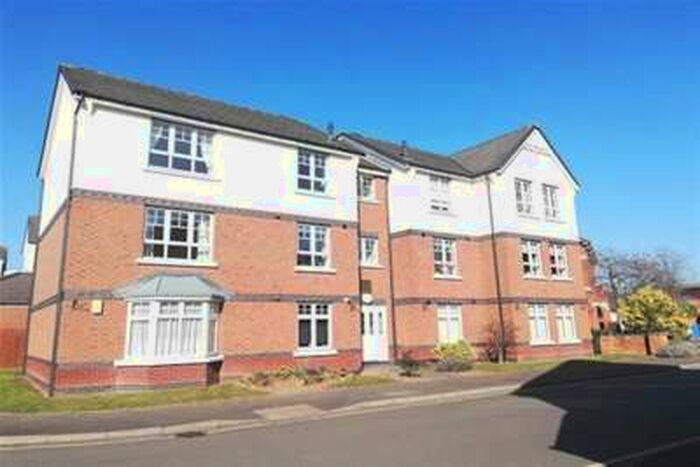2 Bedroom Flat To Rent In Alexandra Mews, Tamworth, B79