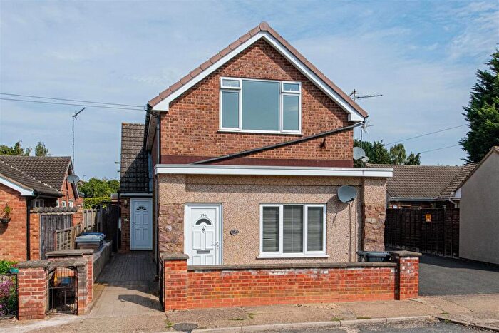 2 Bedroom Flat To Rent In Regent Road, Burton Latimer, NN15