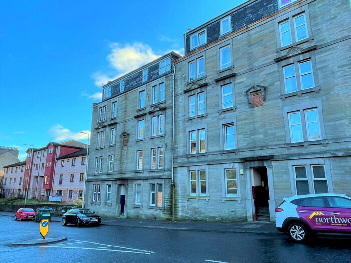 2 Bedroom Flat To Rent In Flat, Tullideph Road, Dundee, DD2