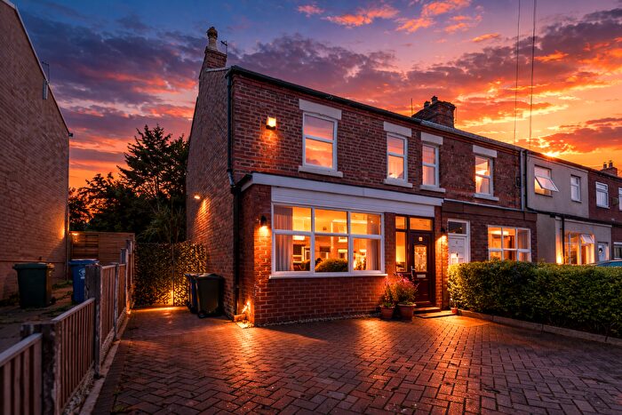 3 Bedroom End Of Terrace House For Sale In Halsall Lane, Ormskirk, Lancashire, L39