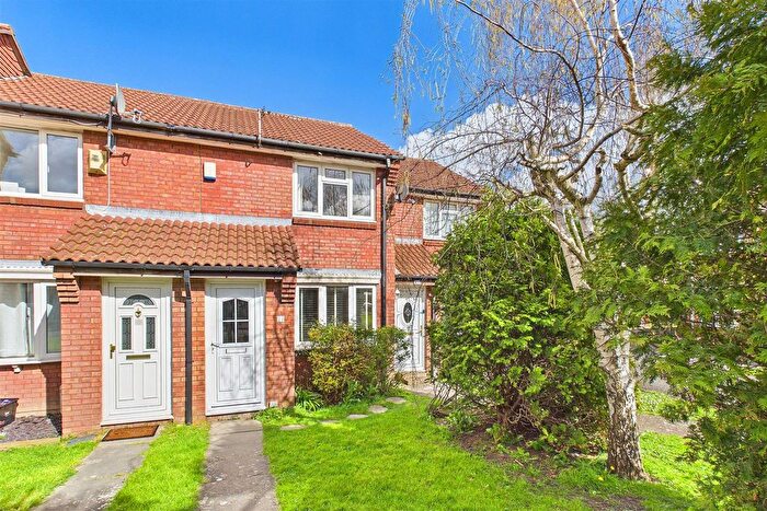 2 Bedroom Terraced House For Sale In Popular Cul-De-Sac Near River Walks, Clevedon, BS21