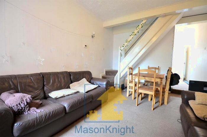 4 Bedroom Terraced House To Rent In Milner Road, Selly Oak, Birmingham, B29