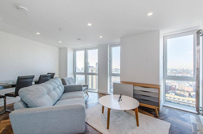 1 Bedroom Flat To Rent In City Road, Clerkenwell, London, EC1V