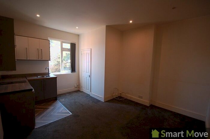 1 Bedroom Flat To Rent In Park Road, Peterborough, Cambridgeshire., PE1
