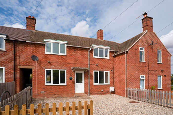 3 Bedroom Terraced House For Sale In Queens Road, Tredington, CV36
