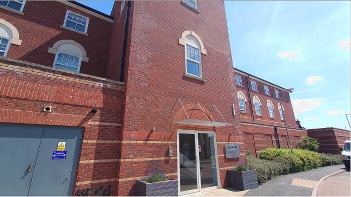 2 Bedroom Apartment To Rent In Alder Meadow, Warwick, CV34