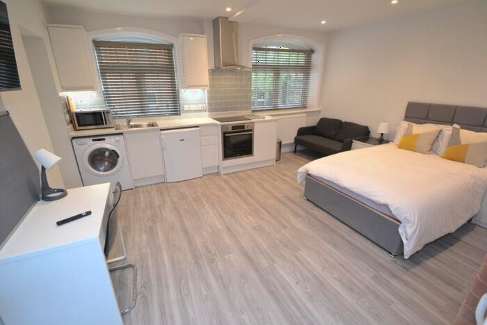 Studio To Rent In Woodborough Road, Nottingham, NG3