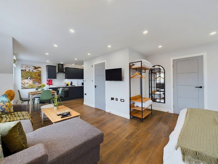 Studio To Rent In Montague Street, Worthing, BN11