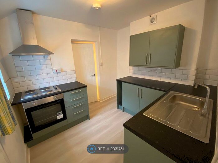 1 Bedroom Flat To Rent In Regent Street, Barry, CF62
