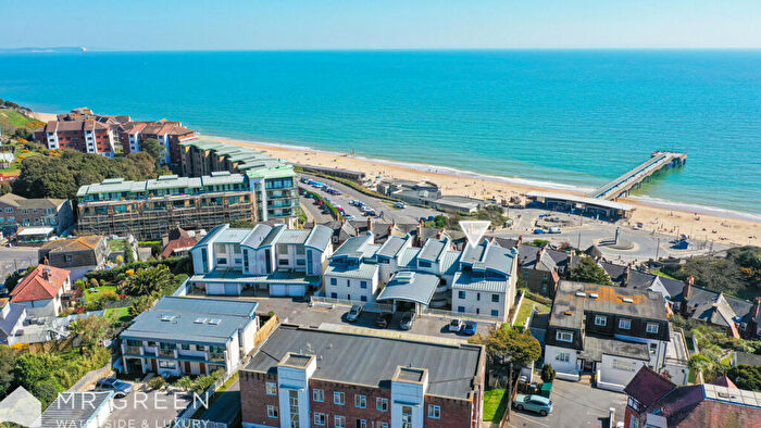3 Bedroom Apartment For Sale In Boscombe Spa Road, Bournemouth, BH5