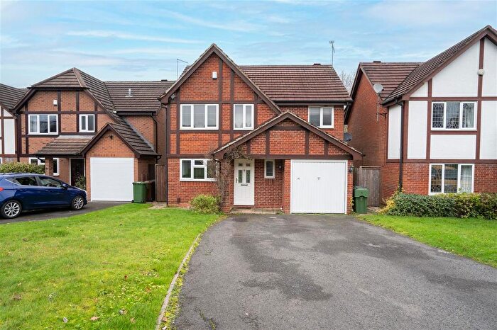 4 Bedroom Detached House To Rent In Sycamore Drive, Hollywood, Birmingham, B47