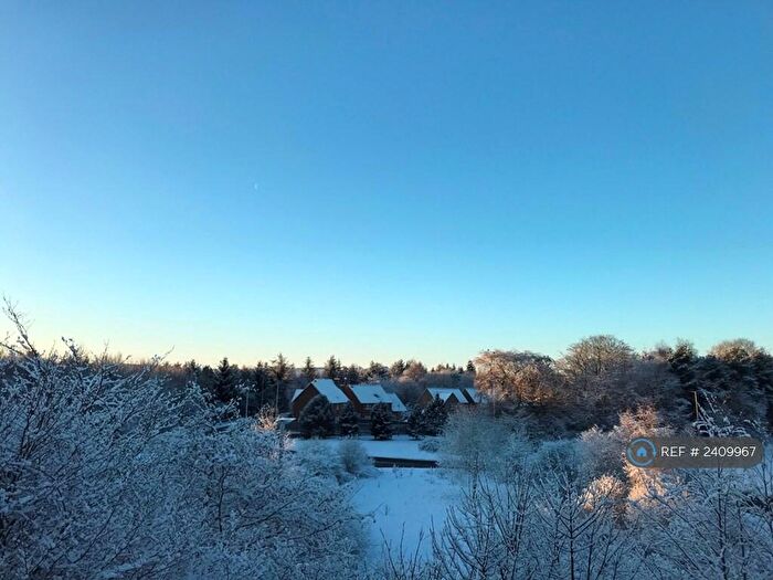 2 Bedroom Flat To Rent In Goldpark Place, Livingston, EH54