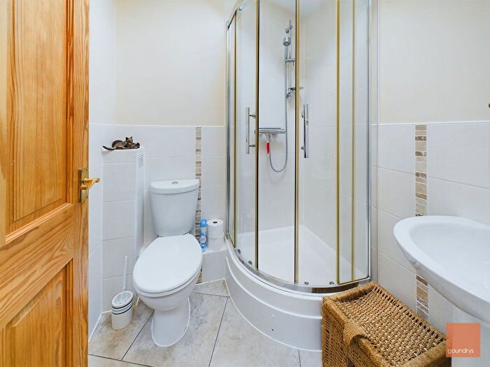 5 Bedroom Detached House For Sale In Higher Ninnis, Redruth, TR16