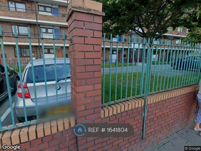 2 Bedroom Flat To Rent In Purdon House, London, SE15