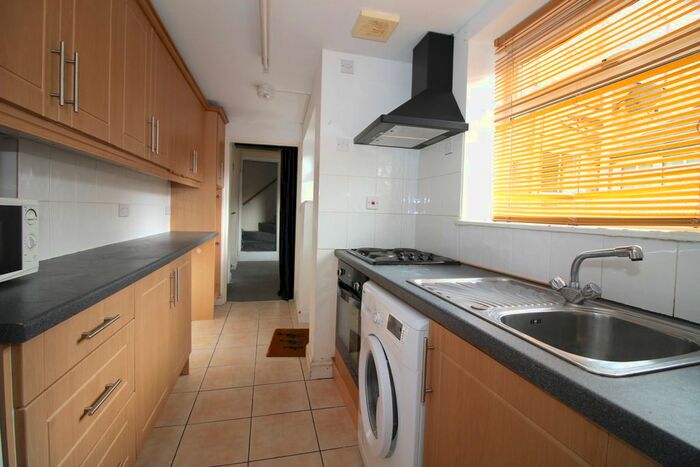 2 Bedroom Flat To Rent In Albert Street, Loughborough LE11