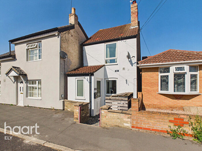 2 Bedroom Detached House For Sale In Ponts Hill, Littleport, CB6
