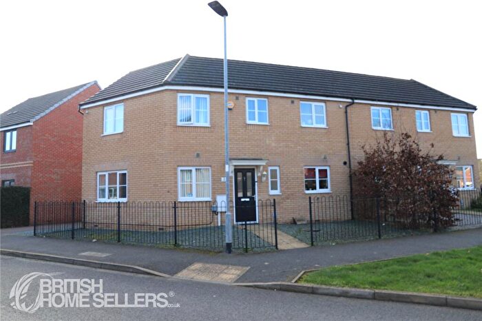 3 Bedroom Semi Detached House For Sale In Lander Crescent, Peterborough, Cambridgeshire, PE7