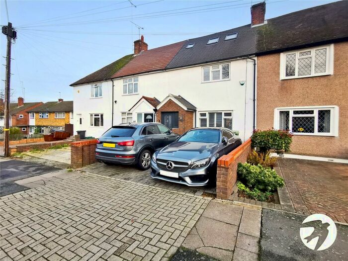 3 Bedroom Terraced House To Rent In Broom Avenue, Orpington, BR5