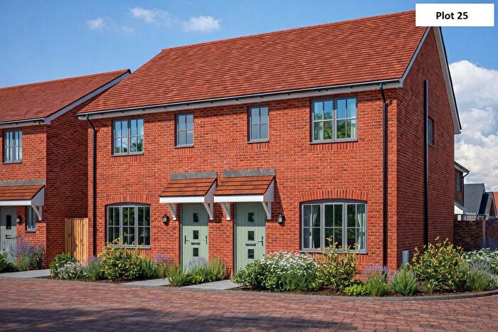 2 Bedroom Semi-Detached House For Sale In Oakwood Grove, Alderholt, Fordingbridge, SP6