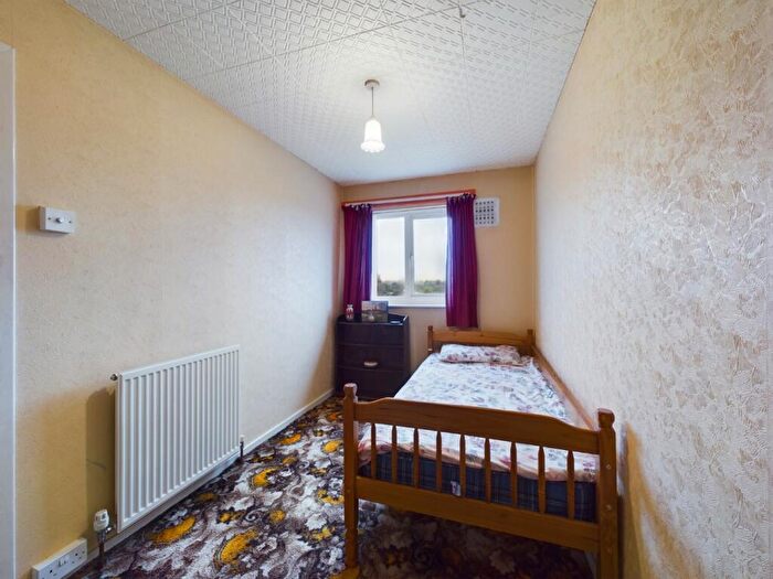 3 Bedroom Terraced House For Sale In Eastern Avenue South, Kingsthorpe, Northampton, NN2