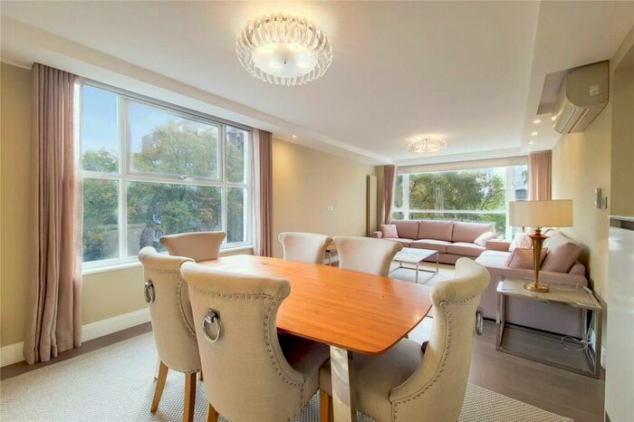 3 Bedroom Apartment To Rent In St. Johns Wood Park, London, NW8