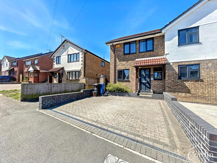 3 Bedroom Semi Detached House For Sale In Crusader Road, Bournemouth, BH11