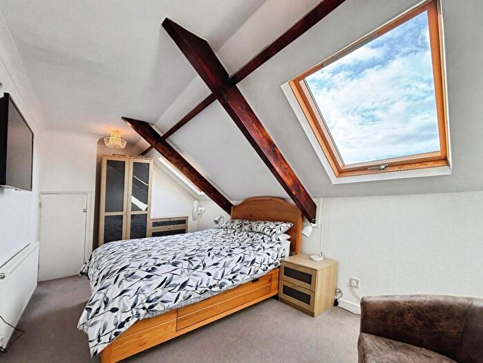3 Bedroom Maisonette For Sale In Mortimer Road, South Shields, NE33