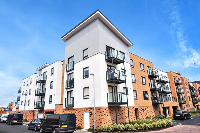 2 Bedroom Flat To Rent In Creek Mill Way, Dartford, Kent, DA1