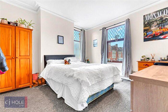 6 Bedroom End Of Terrace House To Rent In Downend Road, Horfield, Bristol, BS7