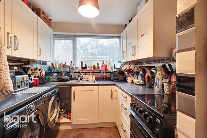 2 Bedroom Flat For Sale In Woodcraft Close, Coventry, CV4