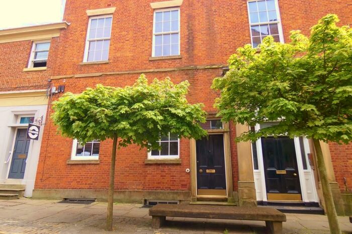 2 Bedroom Ground Flat To Rent In Winckley Street, Preston, PR1