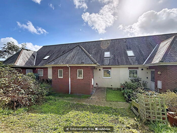 3 Bedroom Terraced House For Sale In Federation Road, Laira, Plymouth, PL3
