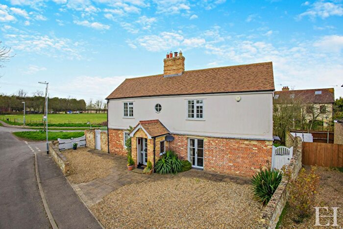 4 Bedroom Detached House For Sale In East Road, Isleham, Ely, CB7
