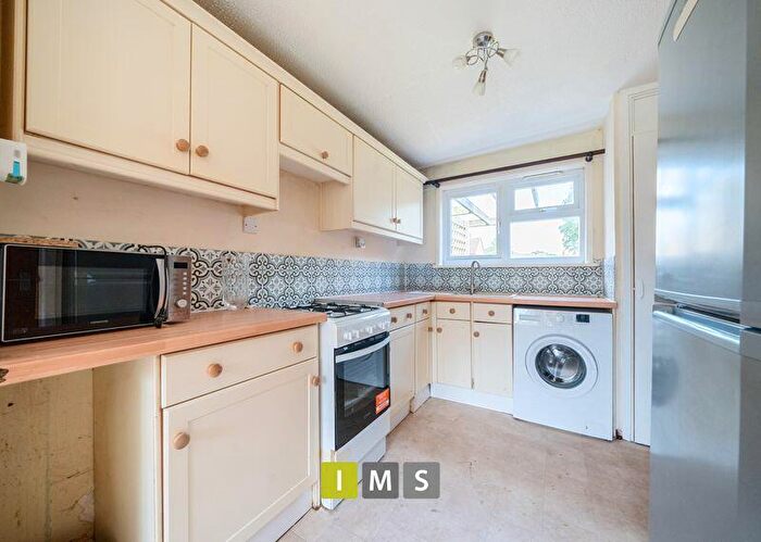 2 Bedroom Terraced House For Sale In Birch Road, Bicester, OX25
