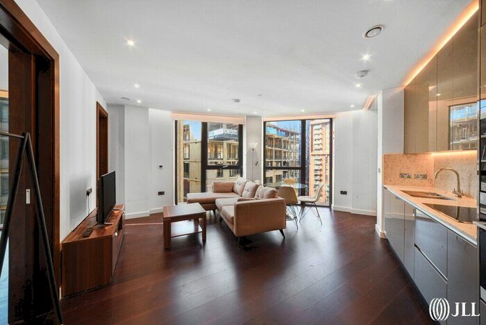 2 Bedroom Apartment To Rent In The Residence, London, SW11