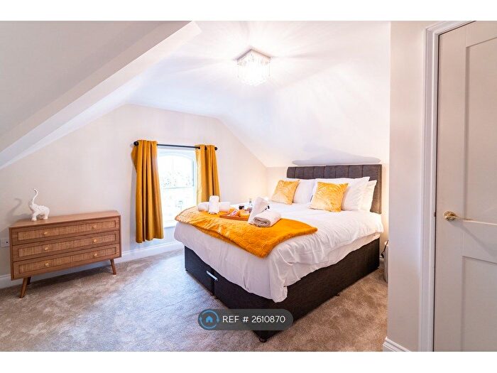 2 Bedroom Flat To Rent In Calthorpe House, Great Yarmouth, NR30