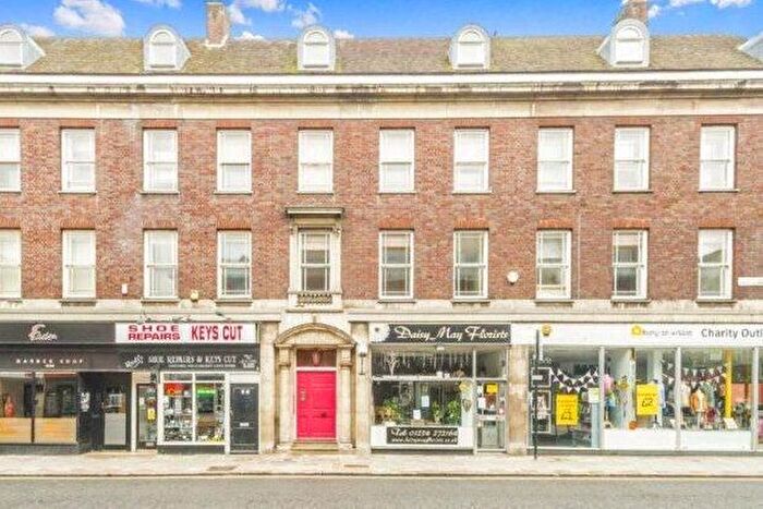 2 Bedroom Flat To Rent In Mill Street, Bedford, MK40