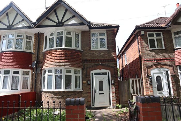 3 Bedroom Terraced House To Rent In Abbey Lane, Leicester, LE4