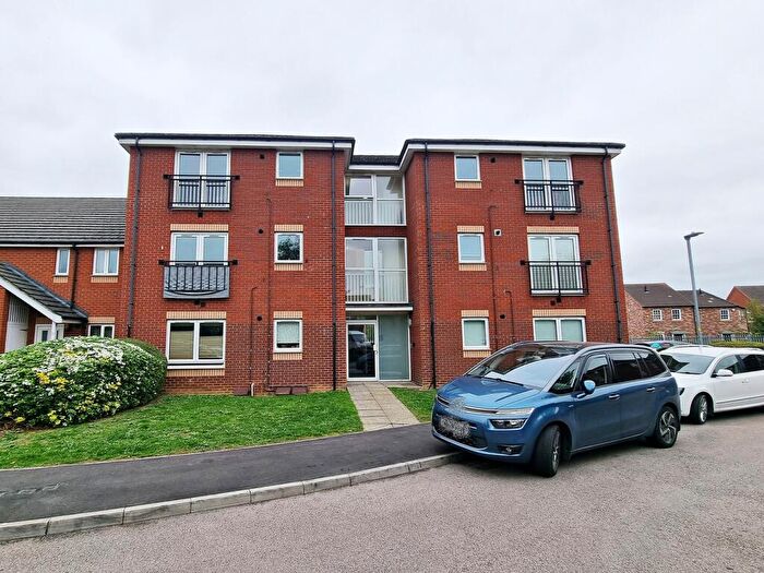 2 Bedroom Flat To Rent In Corn Mill Close, NN8