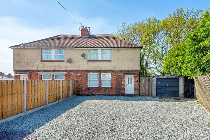 3 Bedroom Semi-Detached House For Sale In Tang Hall Lane, York, YO10