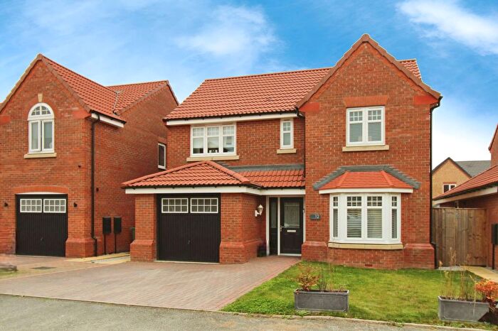 4 Bedroom Detached House For Sale In Midfield Drive, Selby, YO8