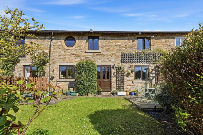 3 Bedroom Barn Conversion For Sale In Endon Hall Mews, Oak Lane, Kerridge, SK10