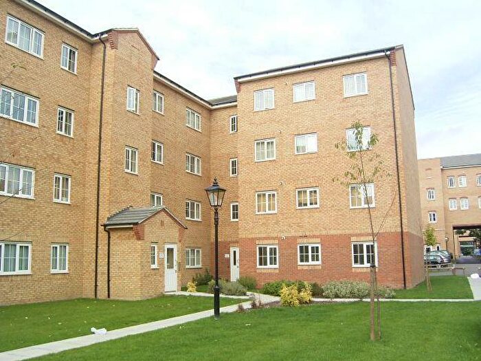1 Bedroom Flat To Rent In Wellington House Kidman Close Romford, RM2