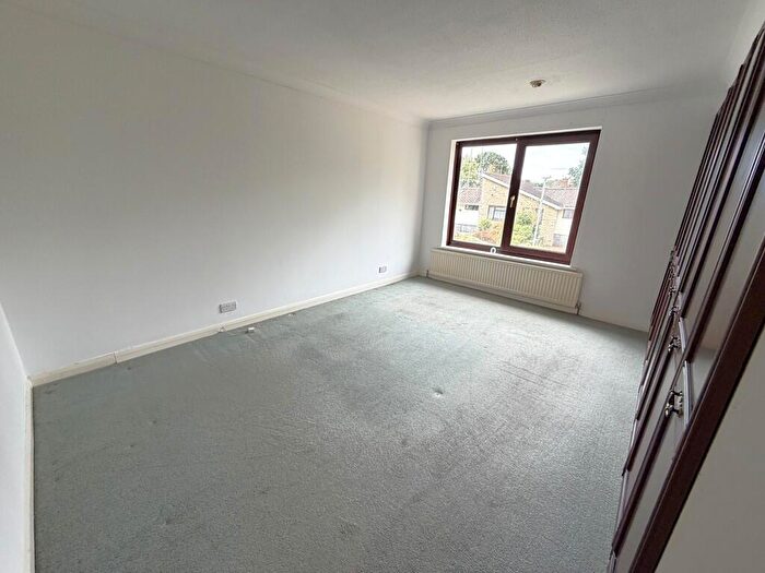 3 Bedroom Detached Bungalow For Sale In Cotton Close, Broadstone, BH18 - Photo 13