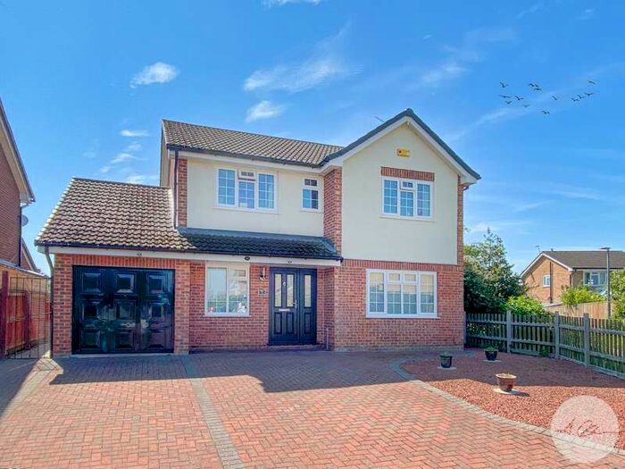 4 Bedroom Detached House For Sale In Allerdale Close Thirsk, YO7